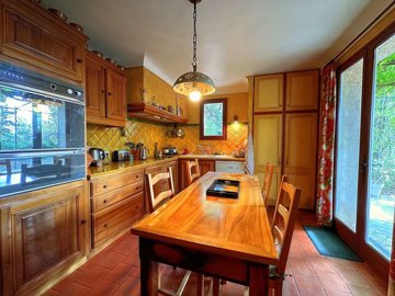 53ace3a08f9612d699d10d532c5b4d592c2d8458ba192