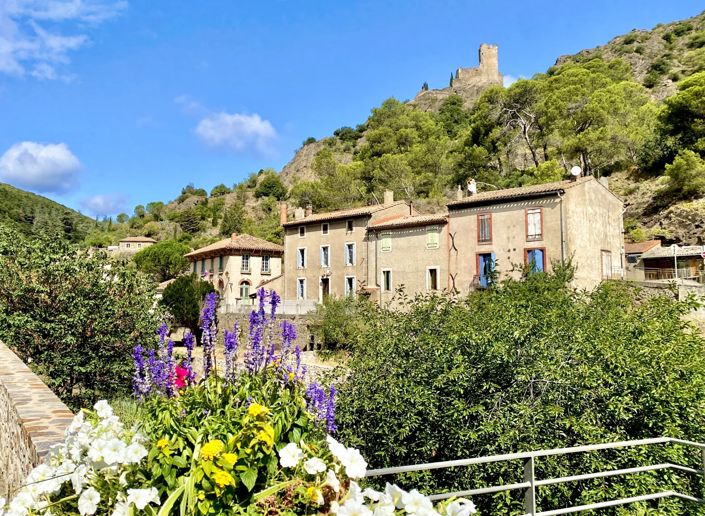 Image No.1-6 Bed House for sale