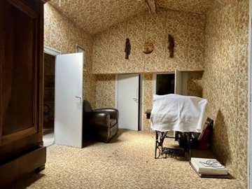 a689de093ba3587d47662611c8ba525d497b049954192