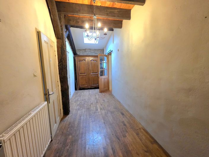 Image No.10-4 Bed House for sale