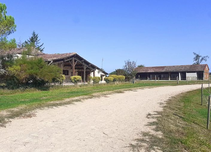 Image No.14-4 Bed House for sale