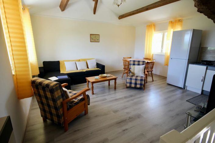 Image No.3-8 Bed House for sale