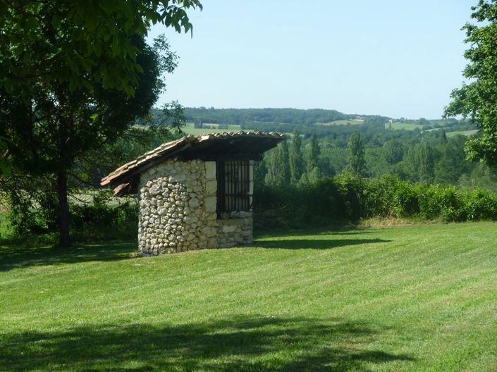 Image No.15-7 Bed House for sale