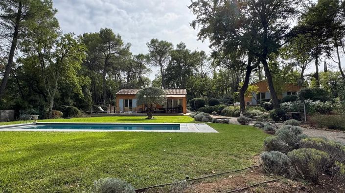 Image No.11-5 Bed House for sale