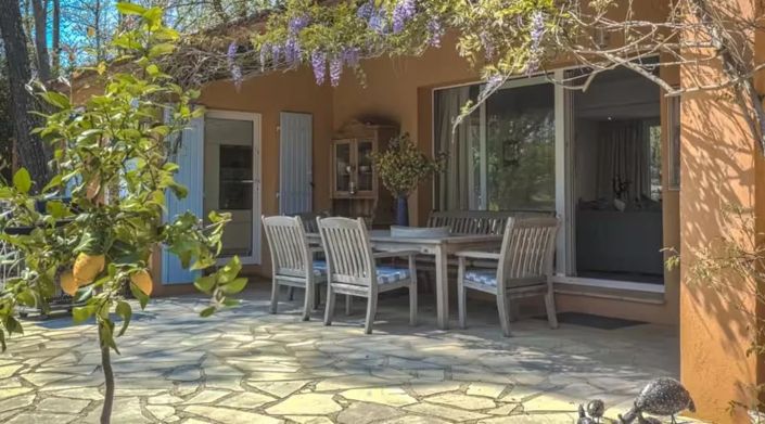 Image No.5-5 Bed House for sale