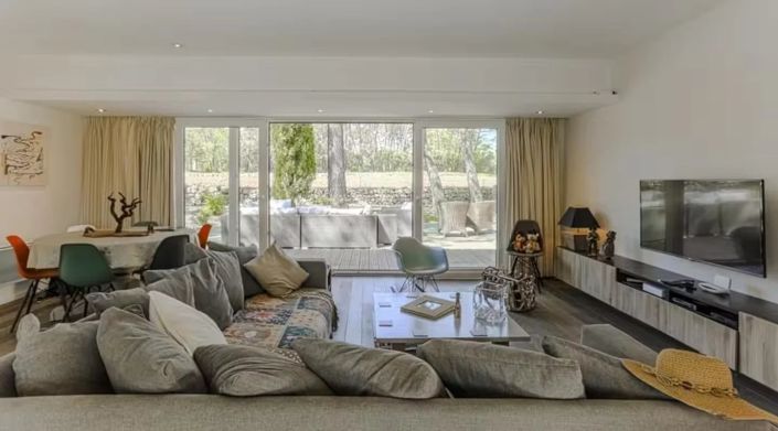 Image No.12-5 Bed House for sale