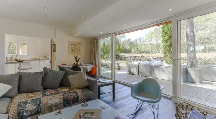 Image No.8-5 Bed House for sale