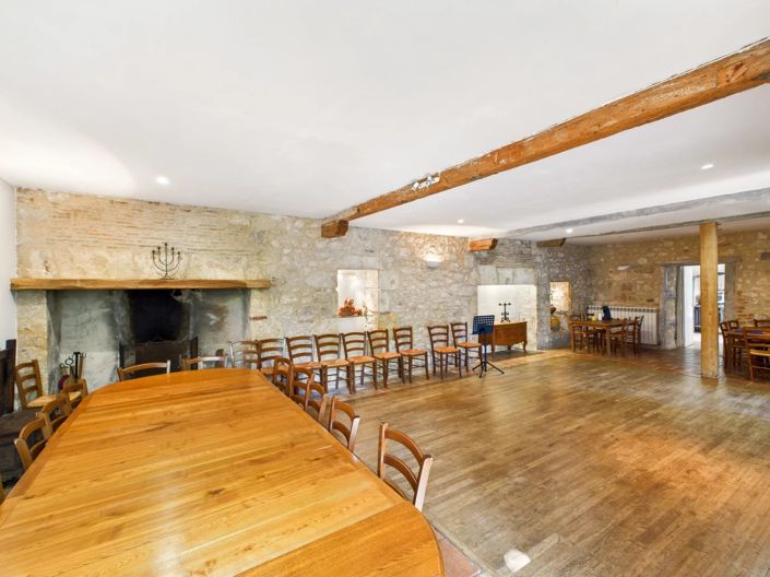 Image No.15-7 Bed House for sale