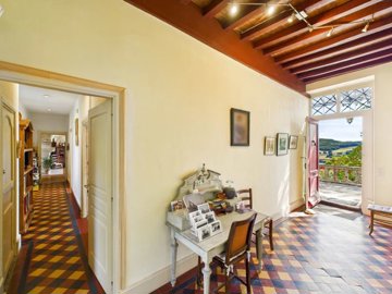 128aa279b22ab6343dab116240632bbd05d79ed4b9192