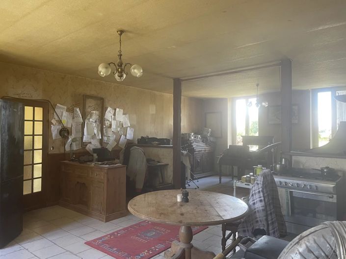 Image No.12-4 Bed House for sale