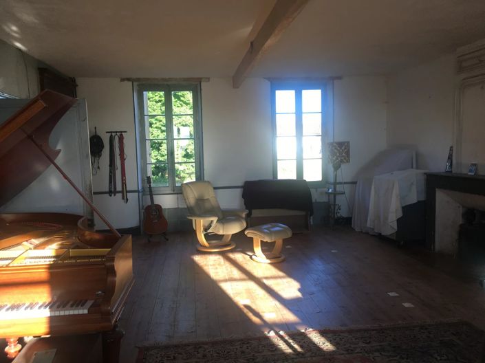 Image No.14-4 Bed House for sale