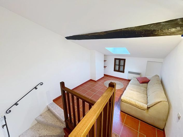 Image No.11-3 Bed Village House for sale