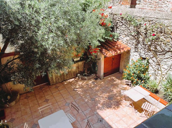 Image No.2-3 Bed Village House for sale