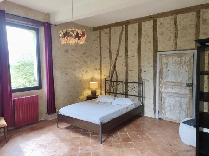 Image No.15-11 Bed House for sale