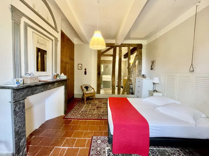 Image No.7-11 Bed House for sale