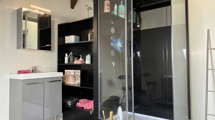 Image No.13-6 Bed House for sale