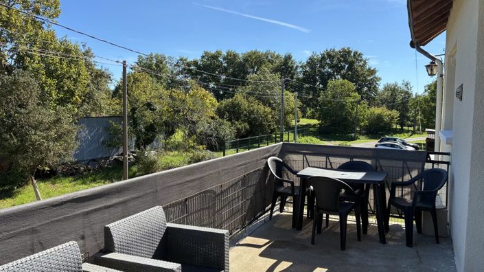 Image No.7-6 Bed House for sale