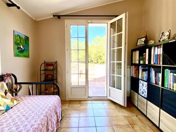 5b28eac395069a3b69101d47106018b6a06a98df29192