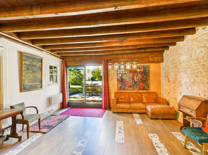 Image No.6-3 Bed House for sale