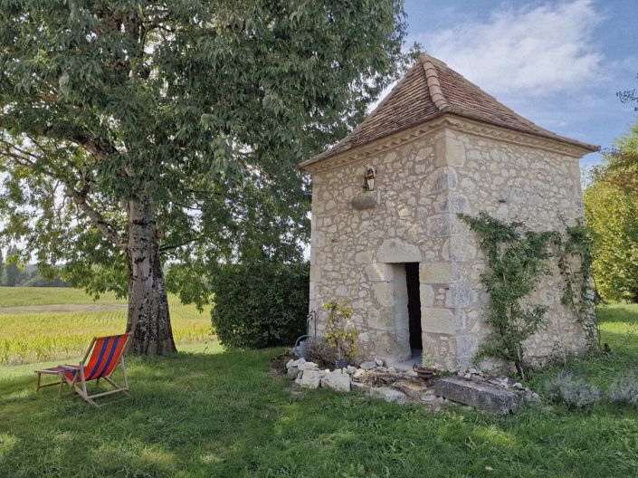 Image No.2-3 Bed House for sale