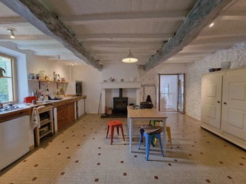 f92c8f2d1a56c6a096ffb0be96d4ca7ad223116cbe400