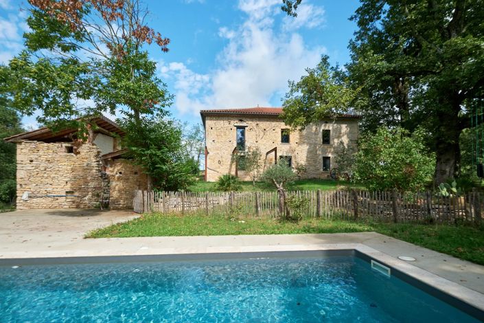 Image No.2-4 Bed House for sale