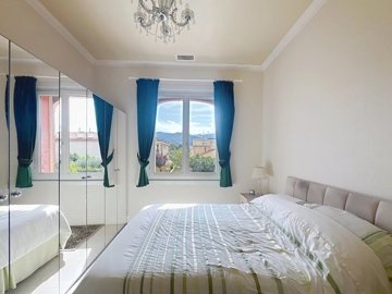 2b29a10c002c885d17de6924dafca8ad47e3d8730d192