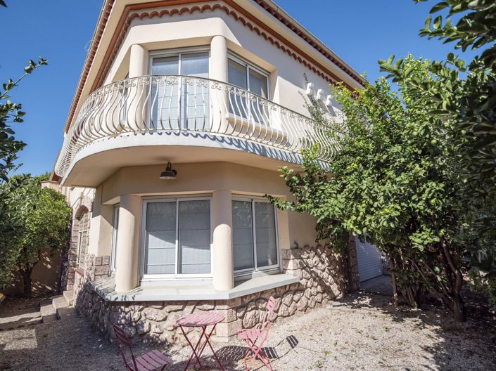 Image No.14-3 Bed House for sale