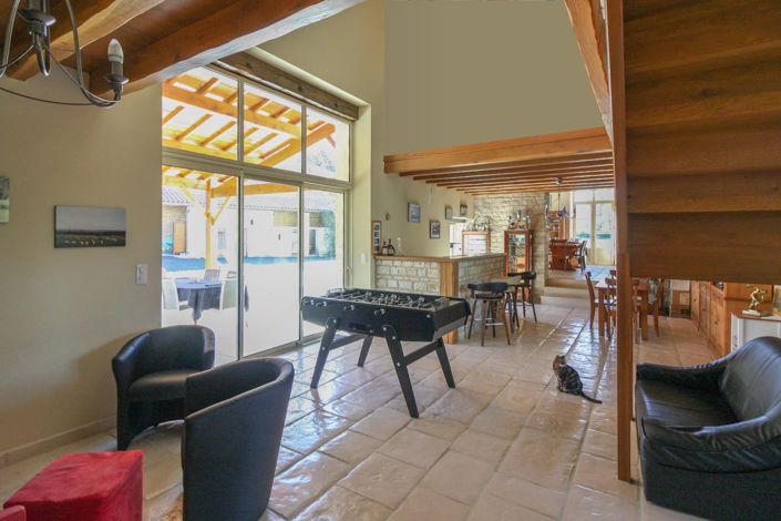 Image No.5-5 Bed House for sale