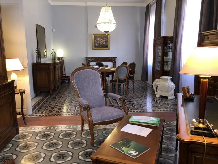 Image No.6-5 Bed House for sale