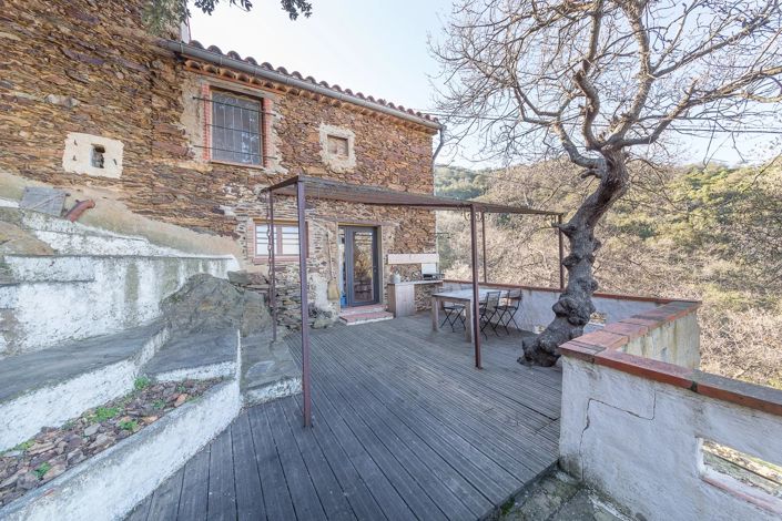 Image No.9-5 Bed House for sale