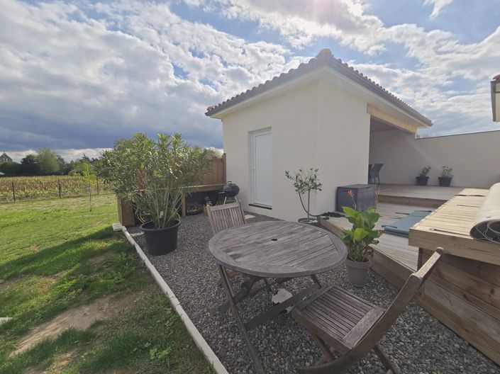 Image No.2-3 Bed House for sale