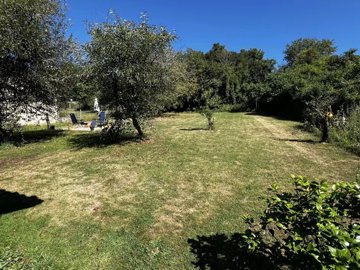 e6b8f4ec09cc6481cf856184b0d6b72554e396bf4a192