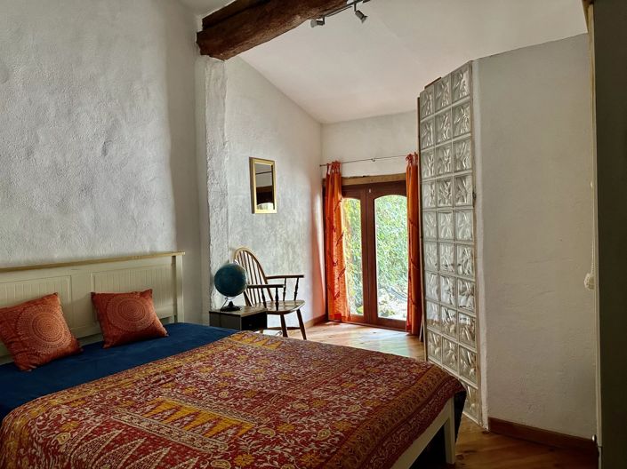 Image No.11-3 Bed House for sale