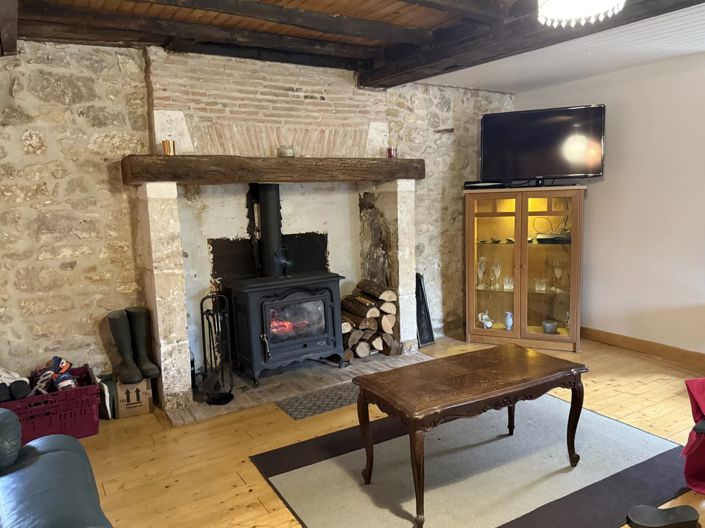 Image No.8-5 Bed Village House for sale