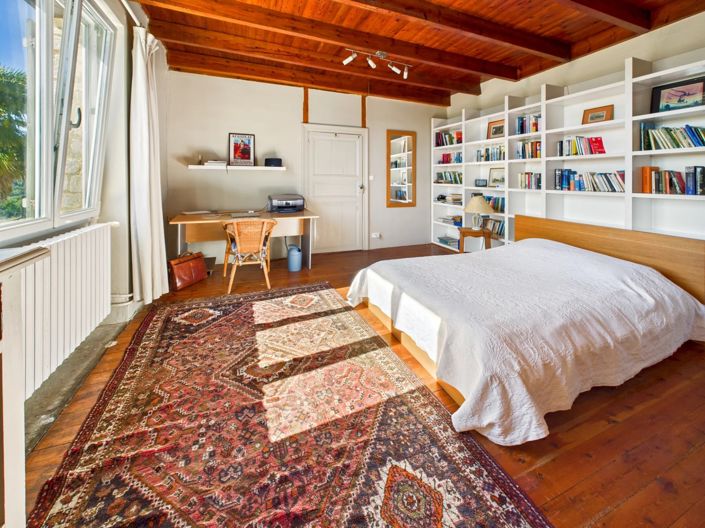 Image No.6-4 Bed House for sale