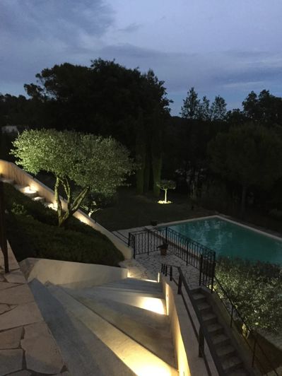 Image No.4-4 Bed Property for sale