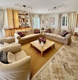 3fda48f263f664d3d97cef5b72bb4e2a3b68f29170192