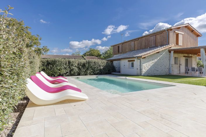 Image No.2-4 Bed House for sale