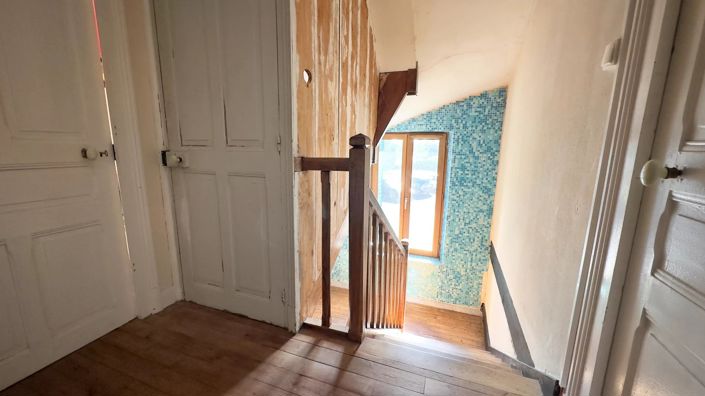 Image No.10-4 Bed House for sale