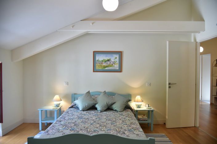 Image No.11-5 Bed Village House for sale