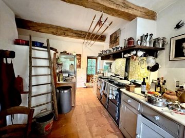 d26724ad6ea557e248a20ad1f2592948b54a82bf86324