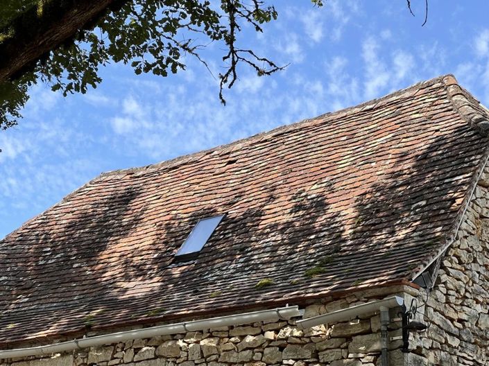 Image No.10-1 Bed House for sale