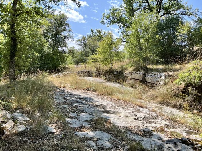 Image No.12-1 Bed House for sale