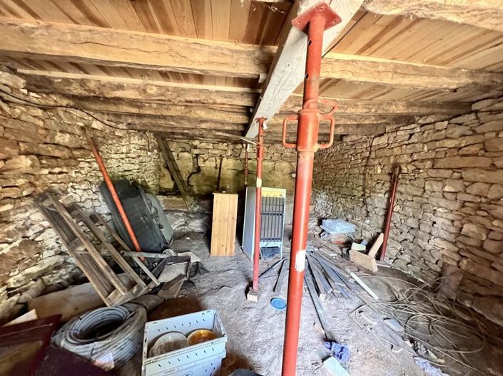 Image No.8-1 Bed House for sale