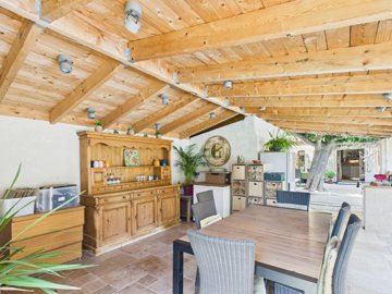 d4a0c7dcb7a86e20d380a5851067a27d6640f019e4192