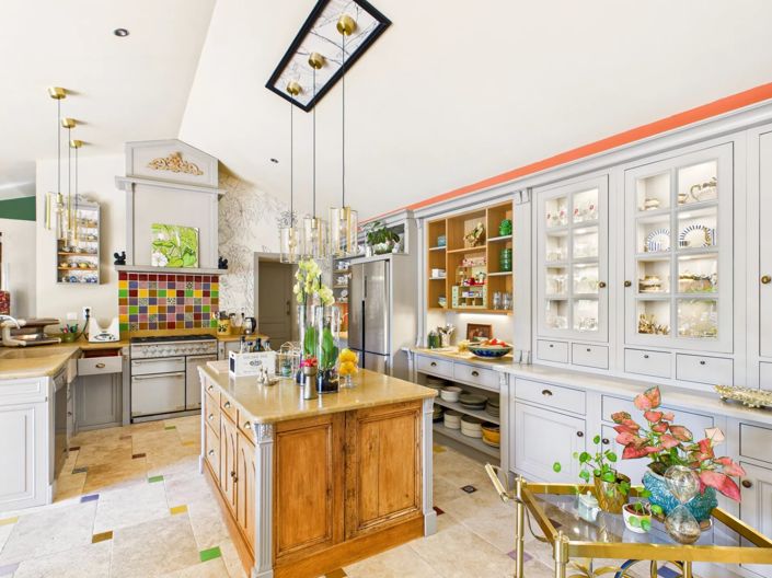 Image No.4-5 Bed House for sale