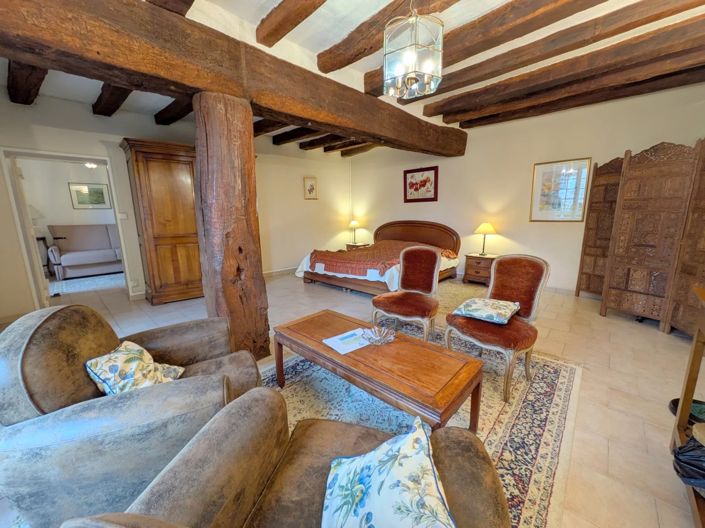 Image No.12-7 Bed House for sale