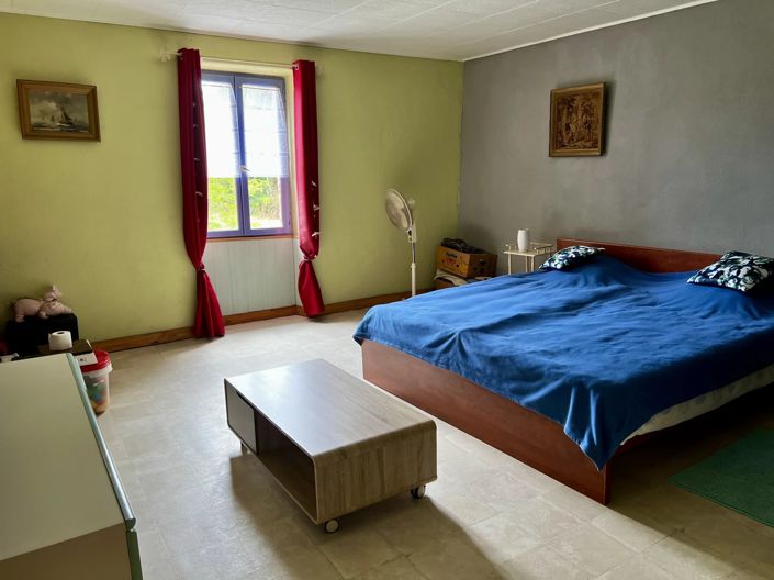 Image No.5-3 Bed House for sale