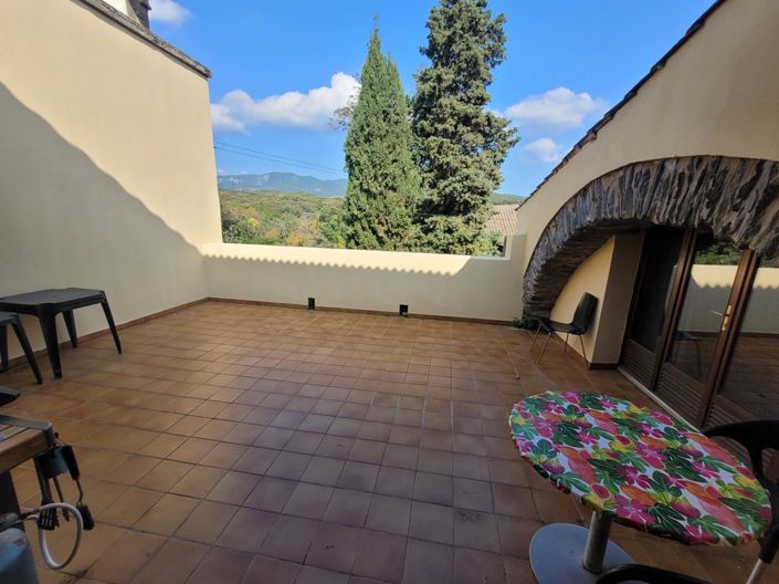 Image No.12-6 Bed House for sale